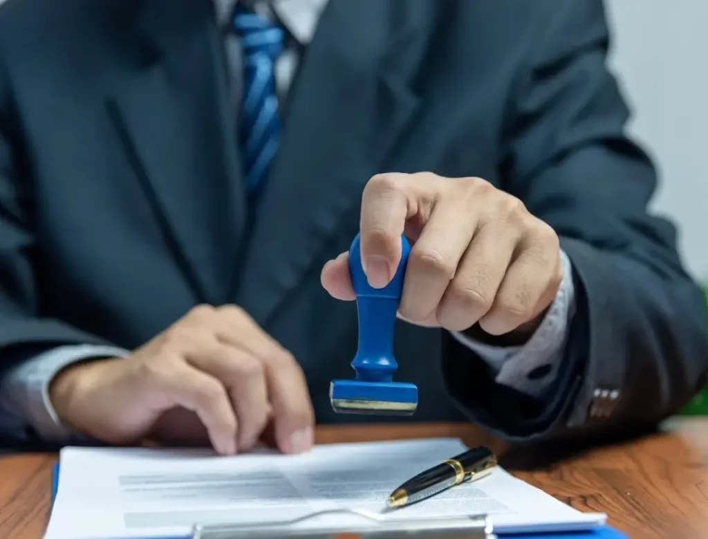 where can I find a notary